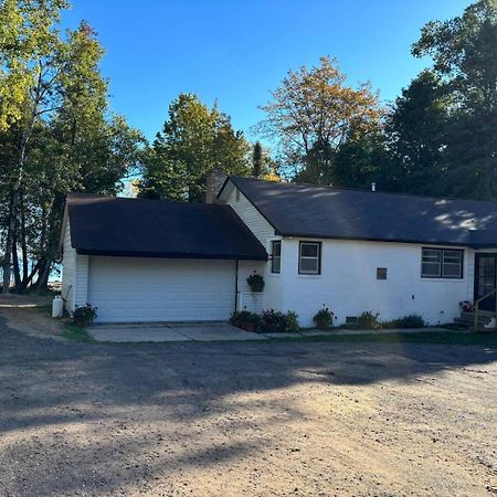 Lake House Of Eagle Cove Cheboygan Exterior foto